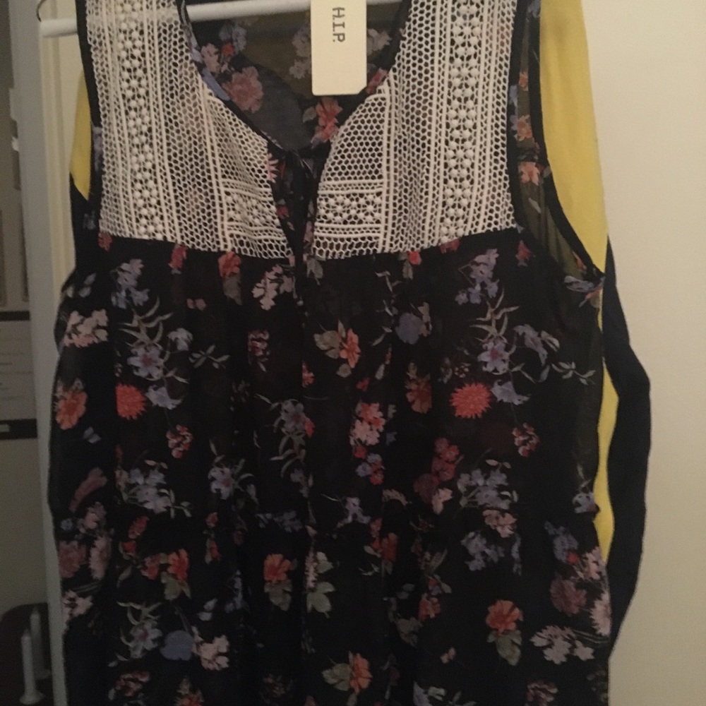 Sleeveless top